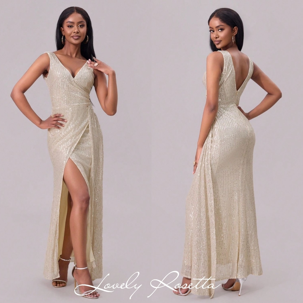Elegant Champagne Sleeveless Evening Gown
